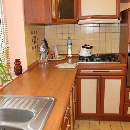 Studio apartment Tschernihiw Exterior foto
