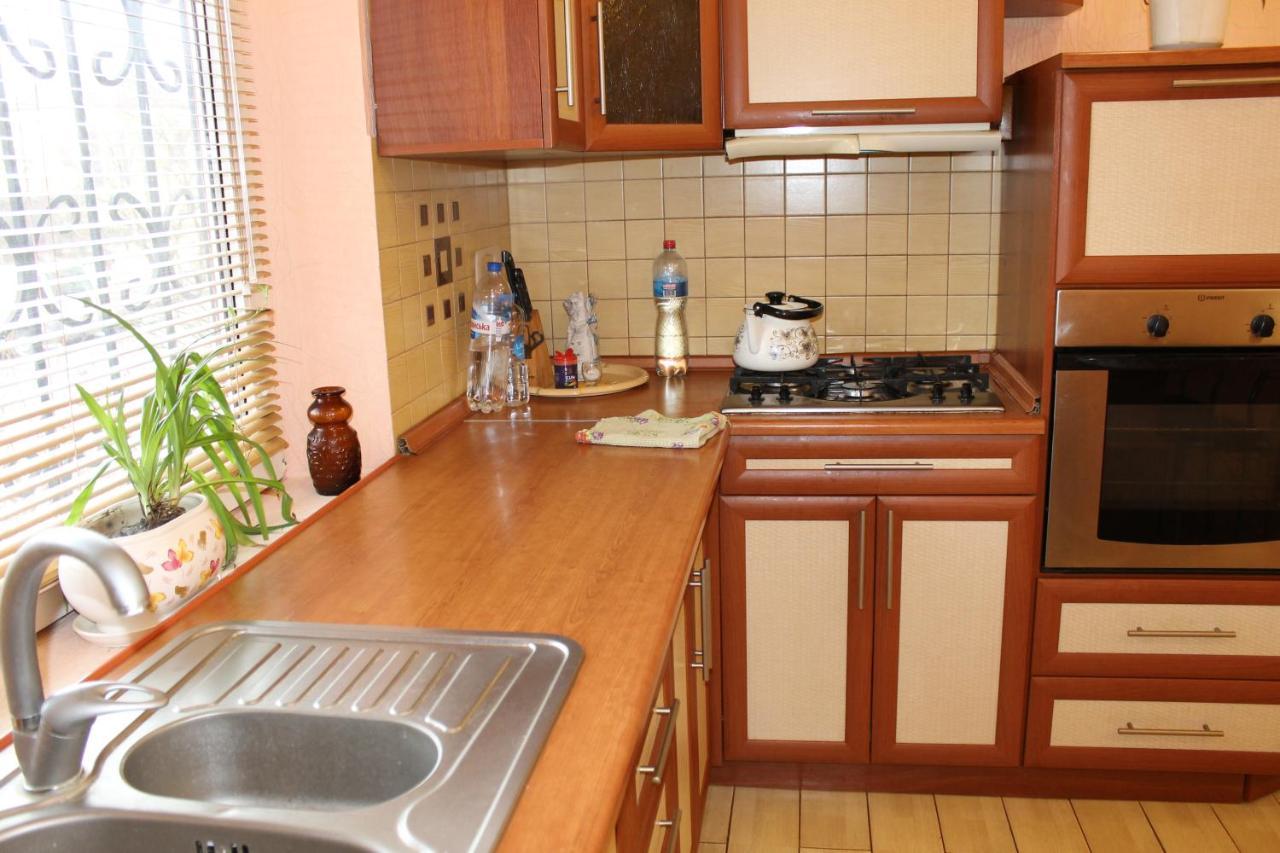 Studio apartment Tschernihiw Exterior foto